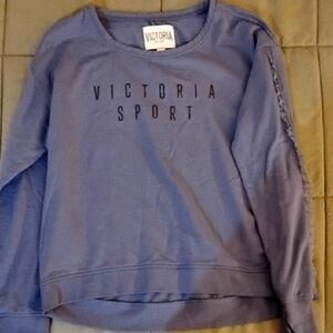 Victoria Sport Crewneck